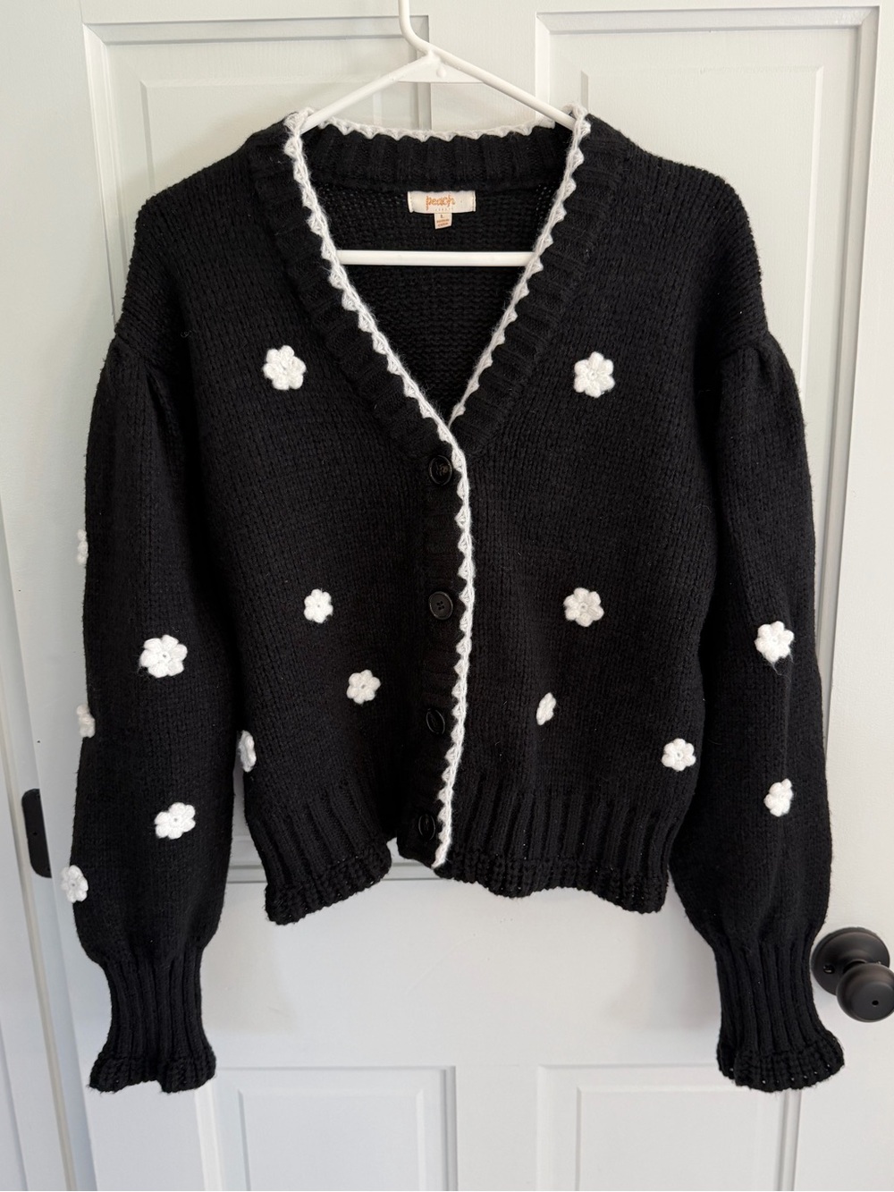 Peach Love California Floral Appliqué Cardigan Black White Size Large